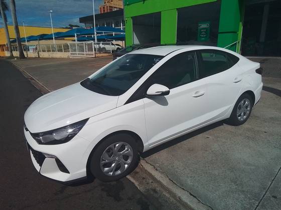 HYUNDAI HB20S 1.0 12V FLEX COMFORT PLUS MANUAL HYUNDAI HB20S 1.0 12V FLEX COMFORT PLUS MANUAL
